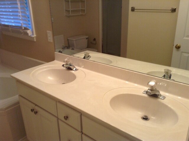 Building Photo - 23 Archer Glen Ct