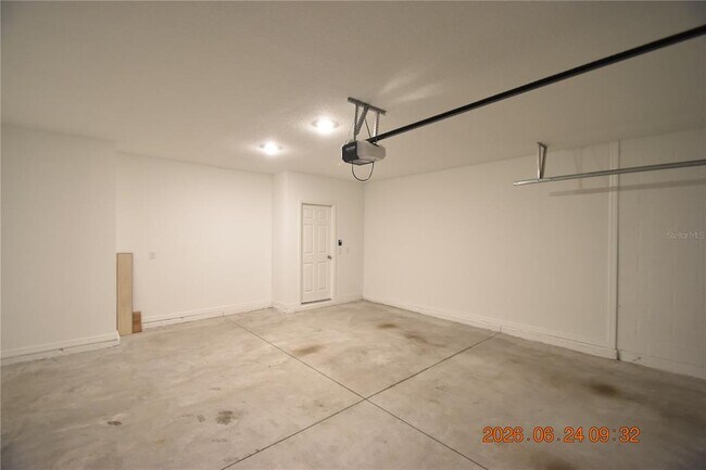 Building Photo - 14468 Meadow Bird Ave