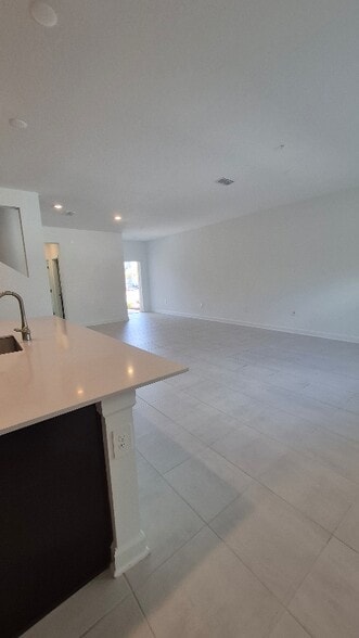 Building Photo - 11751 Boldface Dr.