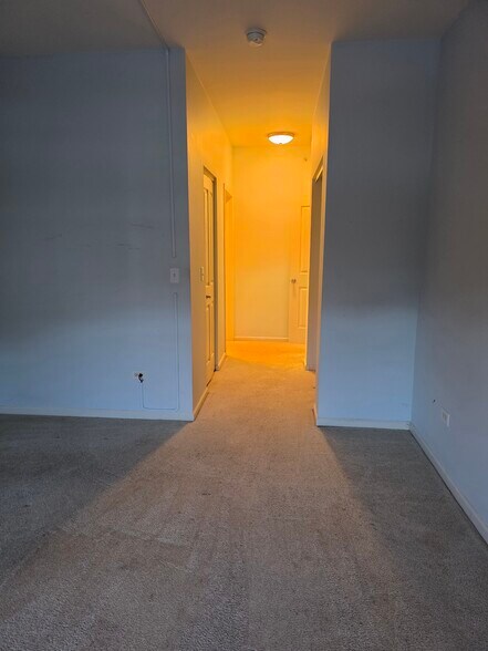 Building Photo - 104 Clubhouse Ln