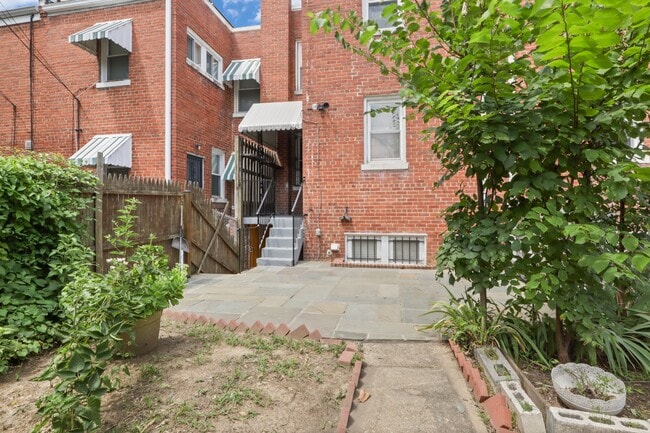 Building Photo - 5219 2nd St NW