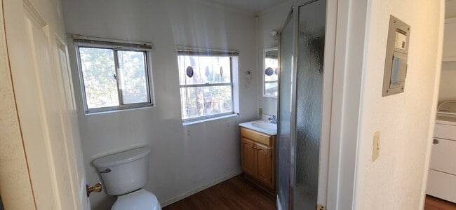 Building Photo - 403 Brady Canyon Rd