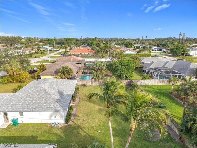 Building Photo - 88 Erie Dr