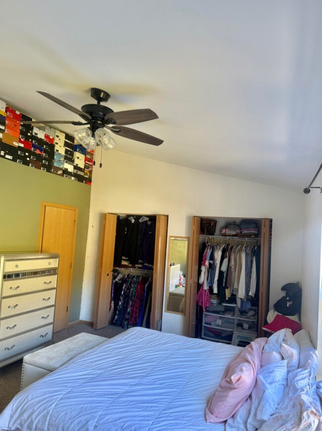 Building Photo - 34394 N Goldenrod Ct