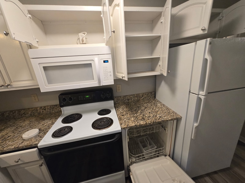 Building Photo - 118 Asbury Way