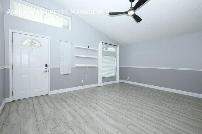 Building Photo - 9942 Dean Oaks Ct