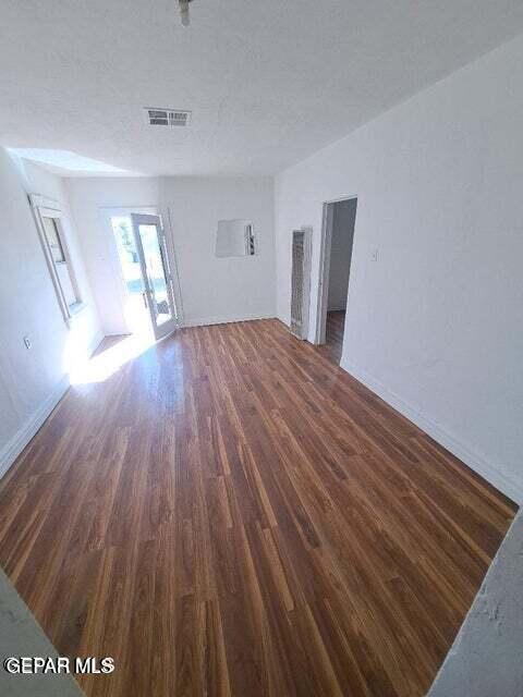 Building Photo - 619 NE Camp St