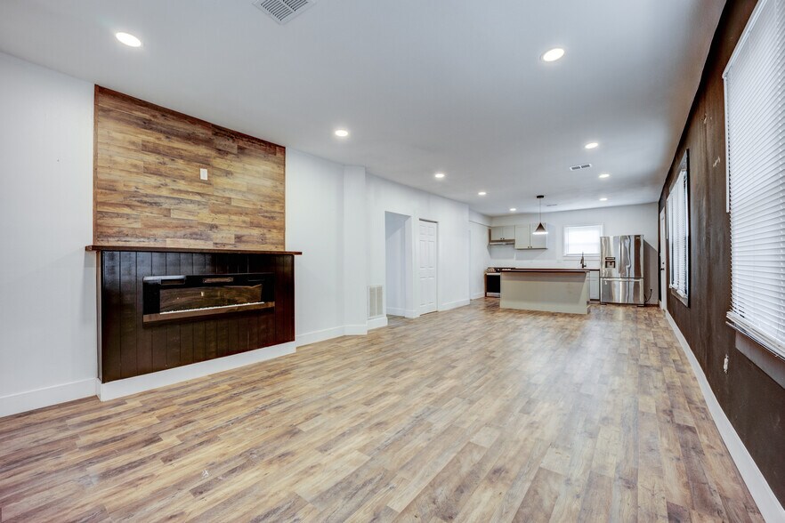 Building Photo - 1516 S P St