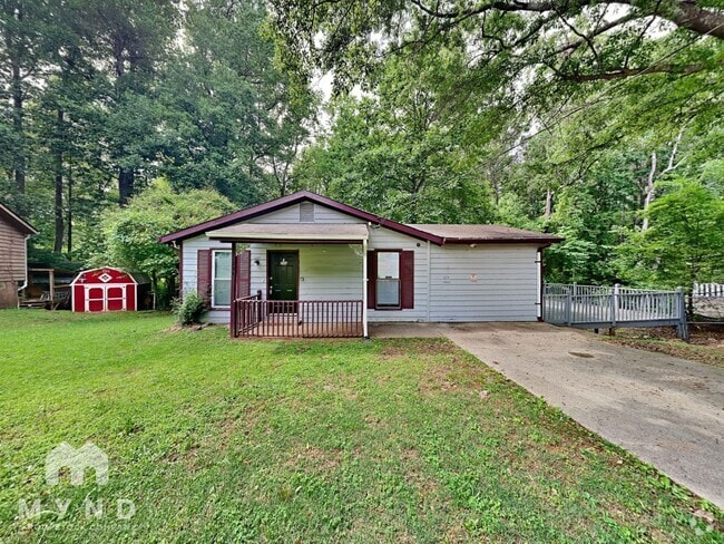Building Photo - 294 Morris Dr SE