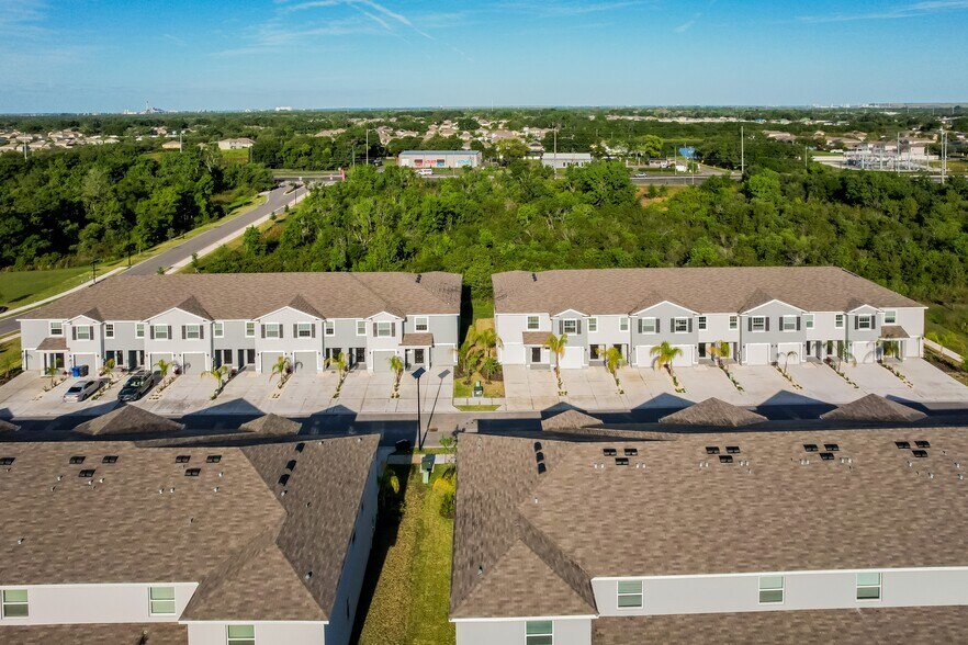 Building Photo - 11843 Stoneport Pl