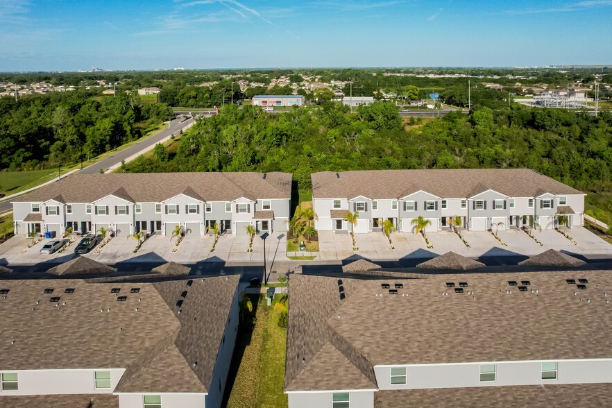 Building Photo - 11881 Mountain Retreat Ln