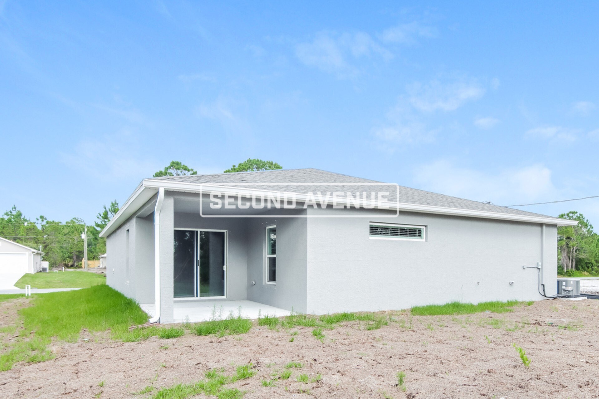 Building Photo - 2820 Felda Ave