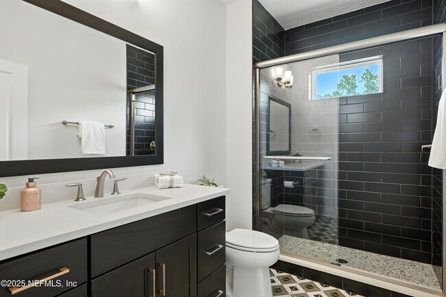 Building Photo - 480 Loosestrife Wy