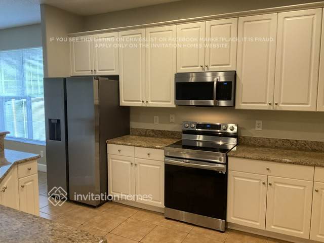 Building Photo - 79 Westland Run