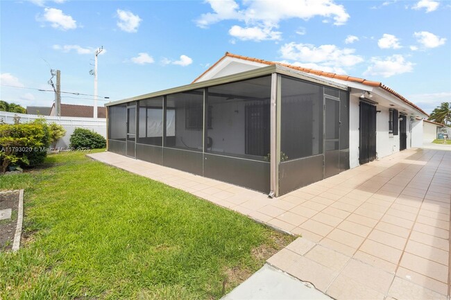 Building Photo - 13892 SW 25th Terrace