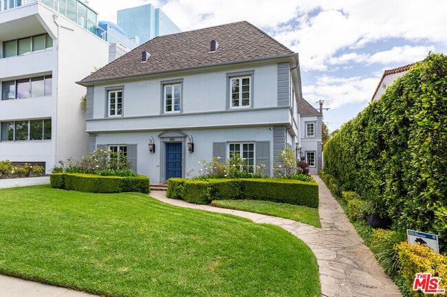 Building Photo - 444 S Roxbury Dr