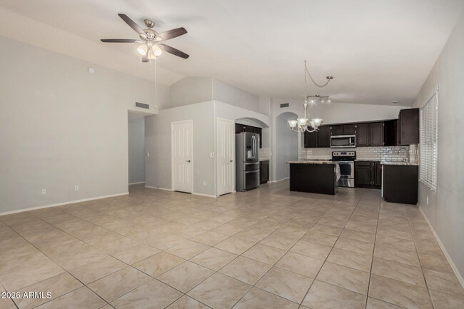 Building Photo - 3939 E Encinas Ave