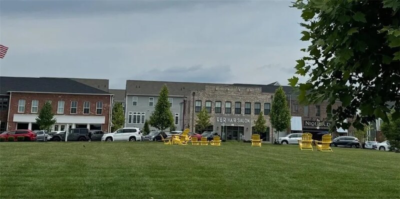 Building Photo - 607 Carlton Ln