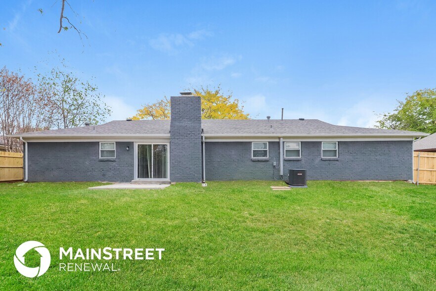 Building Photo - 1137 Desiree Ln
