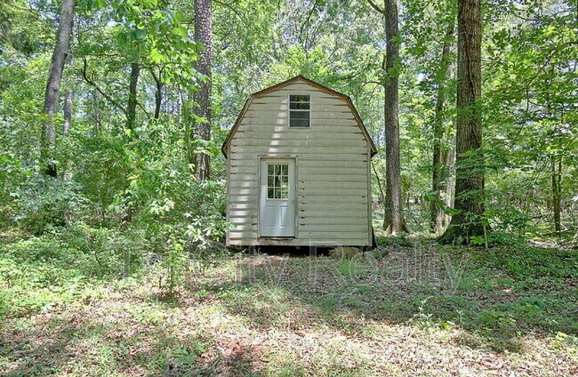 Building Photo - 175 Ridgeway Ct