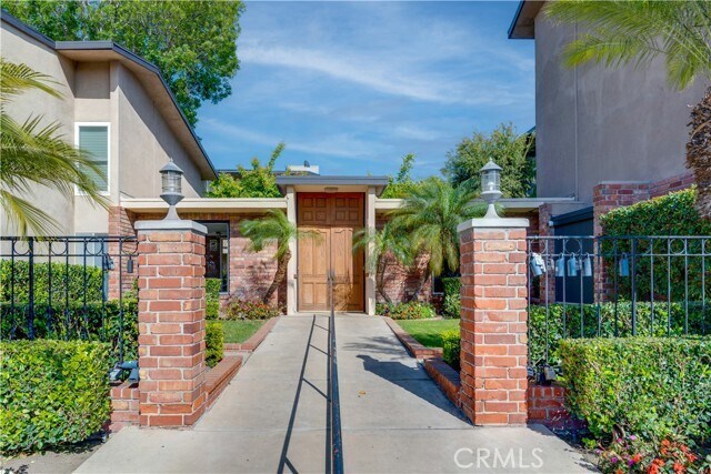 Building Photo - 12200 Montecito Rd