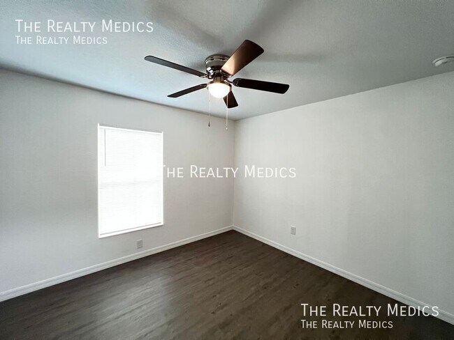 Building Photo - 36 Malauka Loop