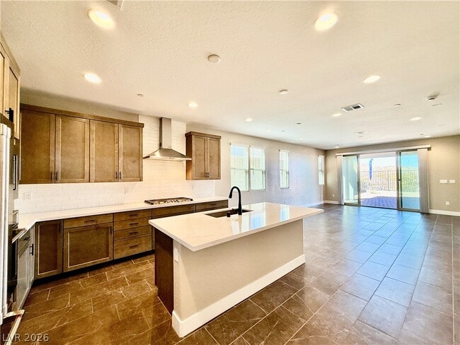 Building Photo - 2256 Fish Hawk St