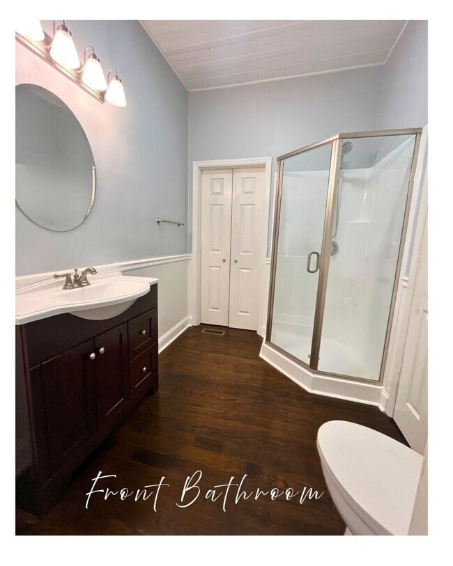 Building Photo - 208 Bartlett St