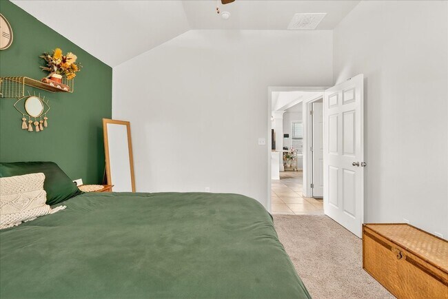 Building Photo - 6769 Mikayla St