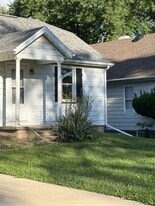Building Photo - 1328 N Stever Ave