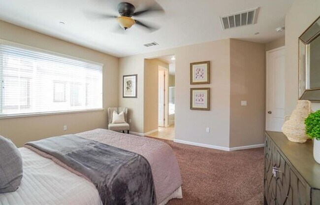 Building Photo - Charming Brentwood 4BD/3BA, Single-Family Home with 2 Car Garage!