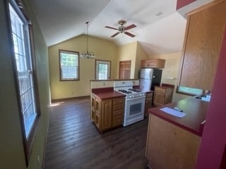 Building Photo - 811 W Peck St