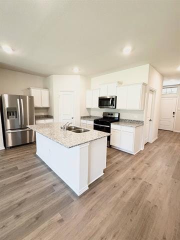 Building Photo - 3917 Jade Dr