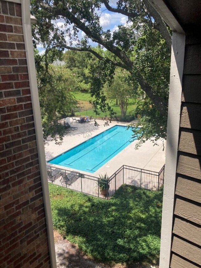 Building Photo - 2-Bedroom, 2-Bath Condo at Park Central – ...