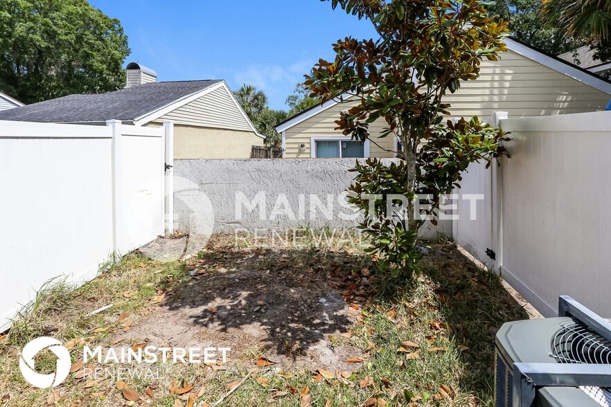 Building Photo - 8236 Rigel Rd