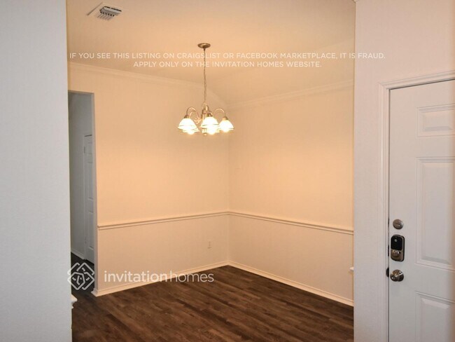 Building Photo - 6305 Fern Meadow Dr