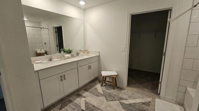 Building Photo - 2263 Blue Orchid Ave