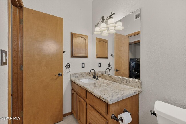 Building Photo - 851 Dulce Tierra Dr