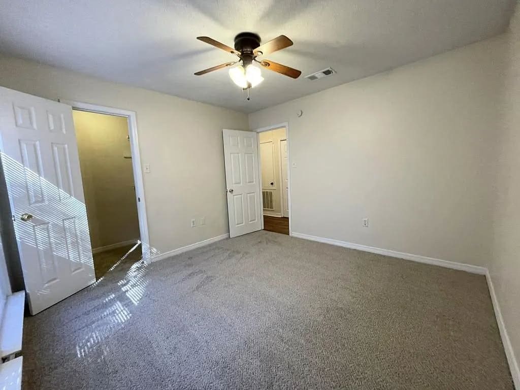 Building Photo - 129 Mead Ct