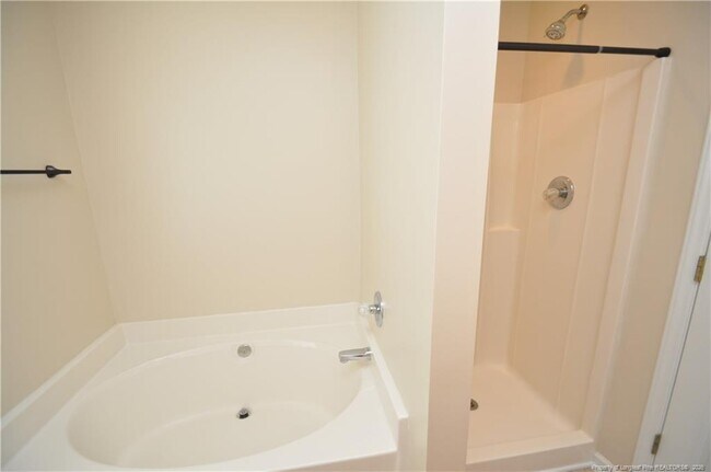 Building Photo - 1404 Woodline Dr