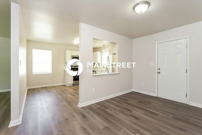 Building Photo - 326 Mountview Dr