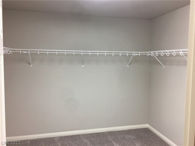 Building Photo - 9857 Mercer Ests Ct