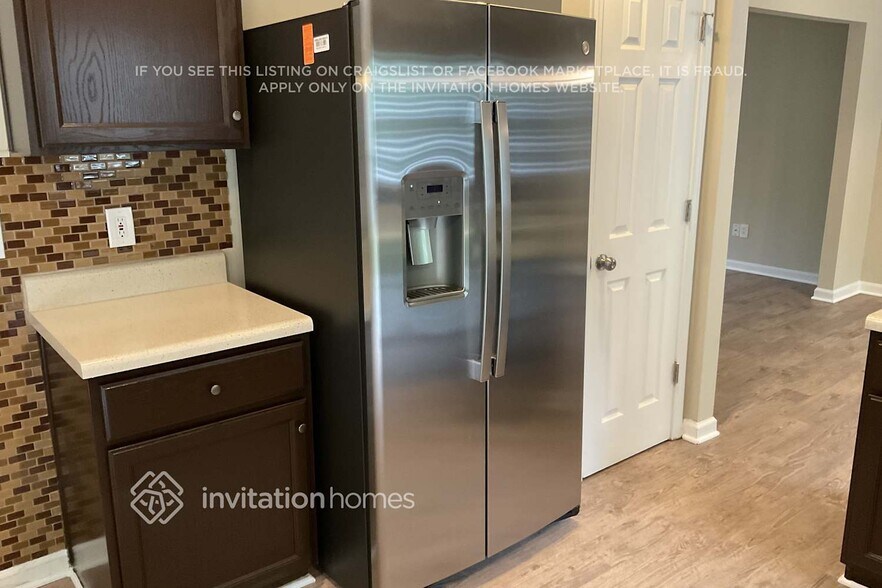 Building Photo - 1127 Eastmill Cove