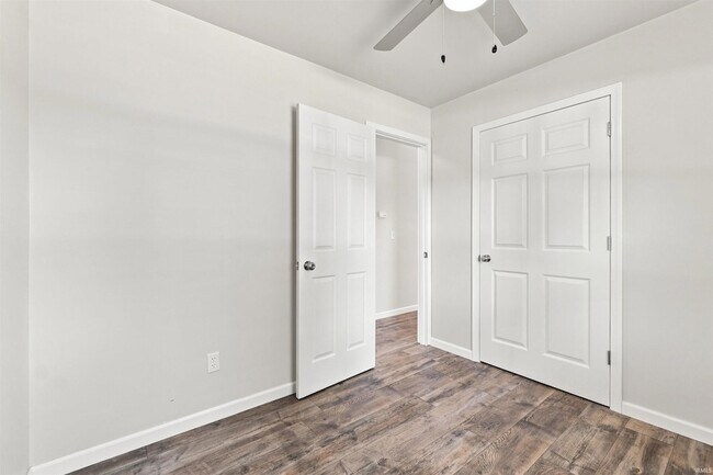Building Photo - 7123 Strawberry Dr