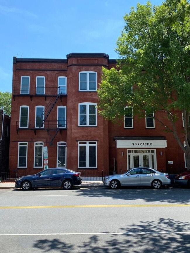 Building Photo - 1601 6th St NW