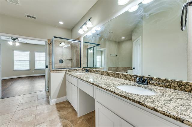 Building Photo - 2500 Rockbrook Dr