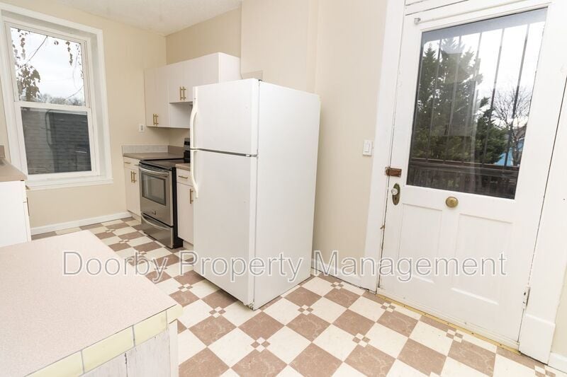 Building Photo - 1815 Bailey Ave