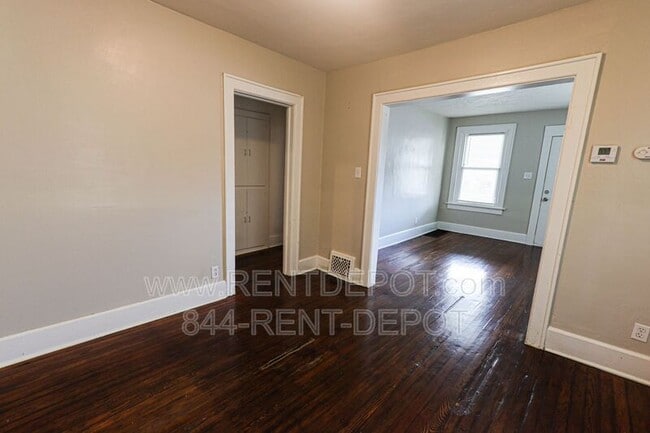 Building Photo - 1132 Jefferson Ave