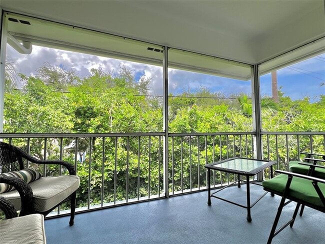 Building Photo - 2271 NE 68th St