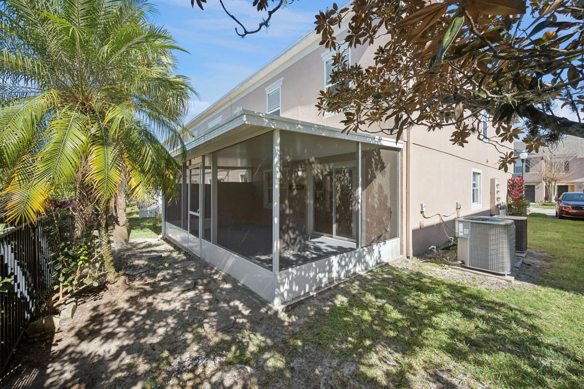 Building Photo - 2825 Cliffe Ct